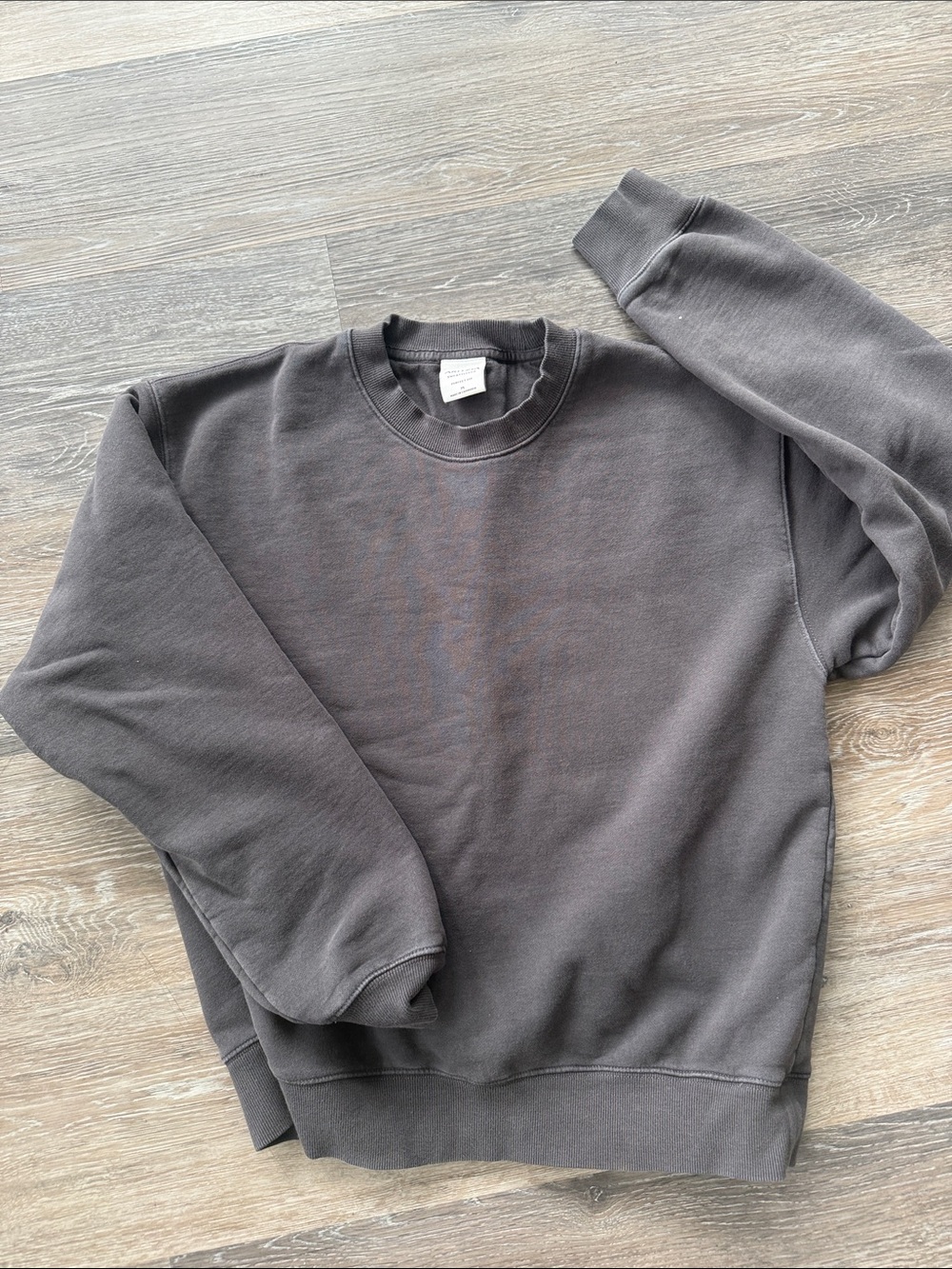 Aritzia perfect crewneck sweatshirt